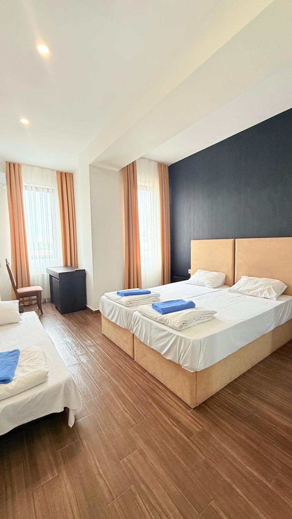 Star Hotel Kutaisi Eksteriør bilde